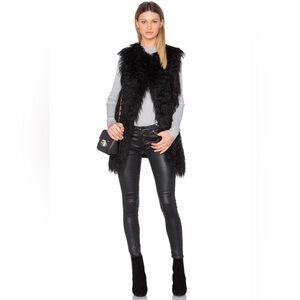 Theory Nyma V Cody Faux Fur Long Vest – Black, Size Small